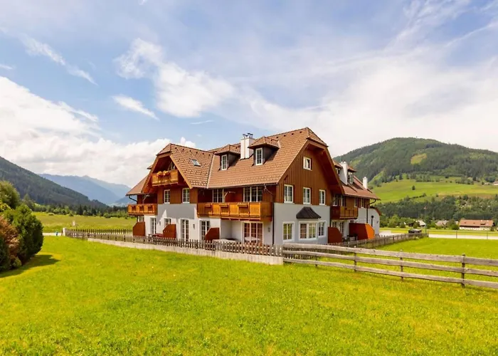 In Lungau, Right Next To The Lift Lägenhet *